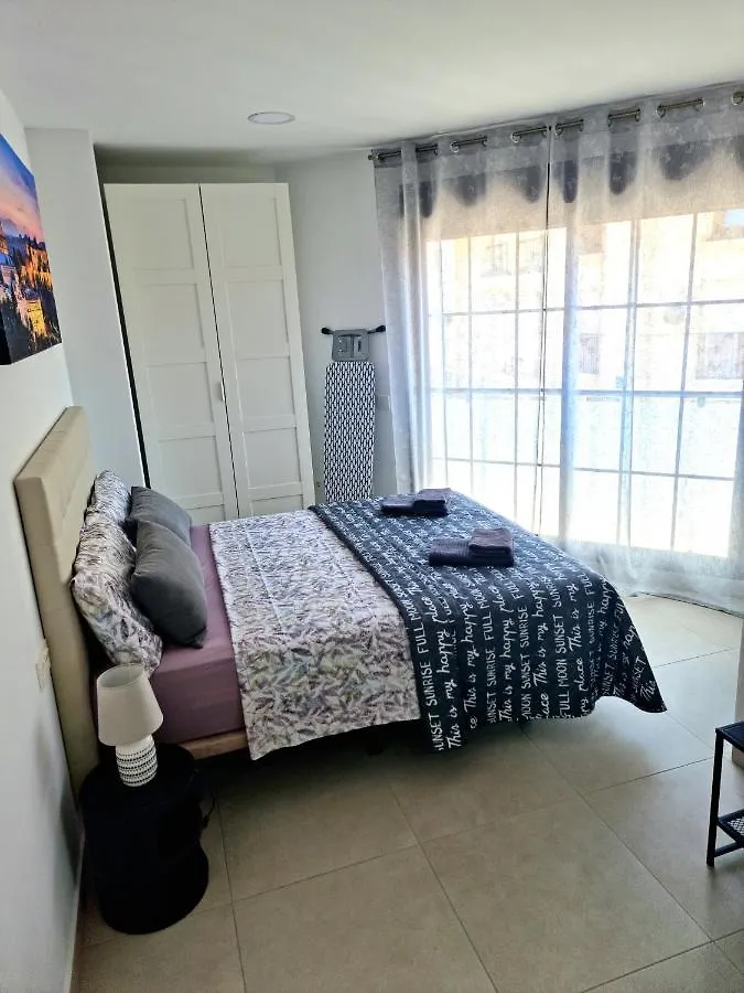 Apartment Apartamentos Elemar Free Luggage Storage Malaga Spain
