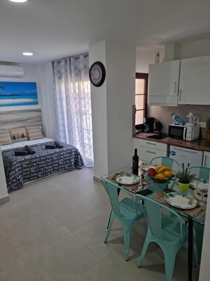 Apartamentos Elemar Free Luggage Storage Málaga Lägenhet