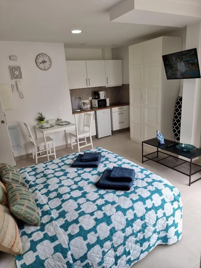 Apartamentos Elemar Free Luggage Storage Málaga Lägenhet