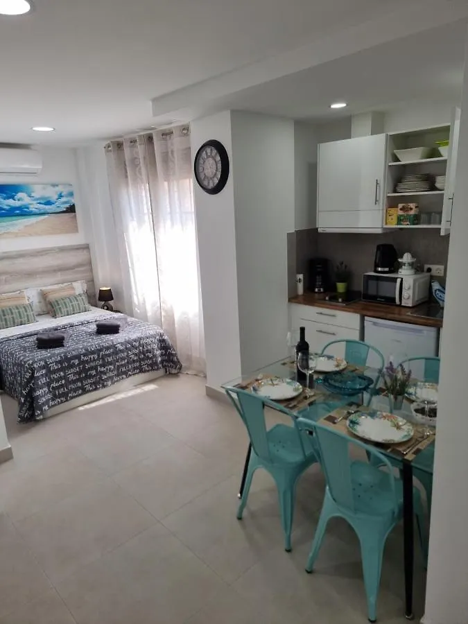 Apartamentos Elemar Free Luggage Storage Málaga Spanien