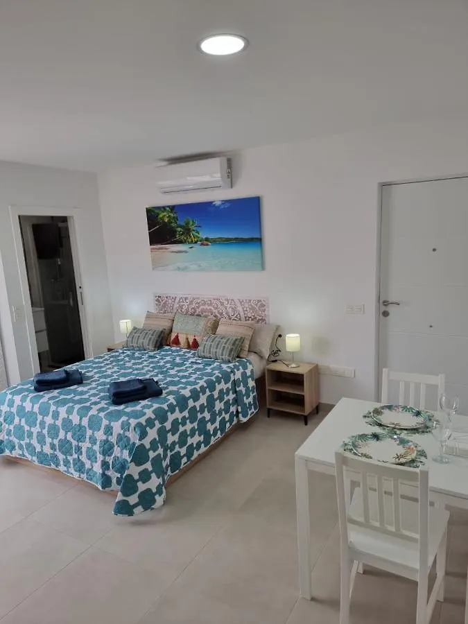 Apartamentos Elemar Free Luggage Storage Málaga